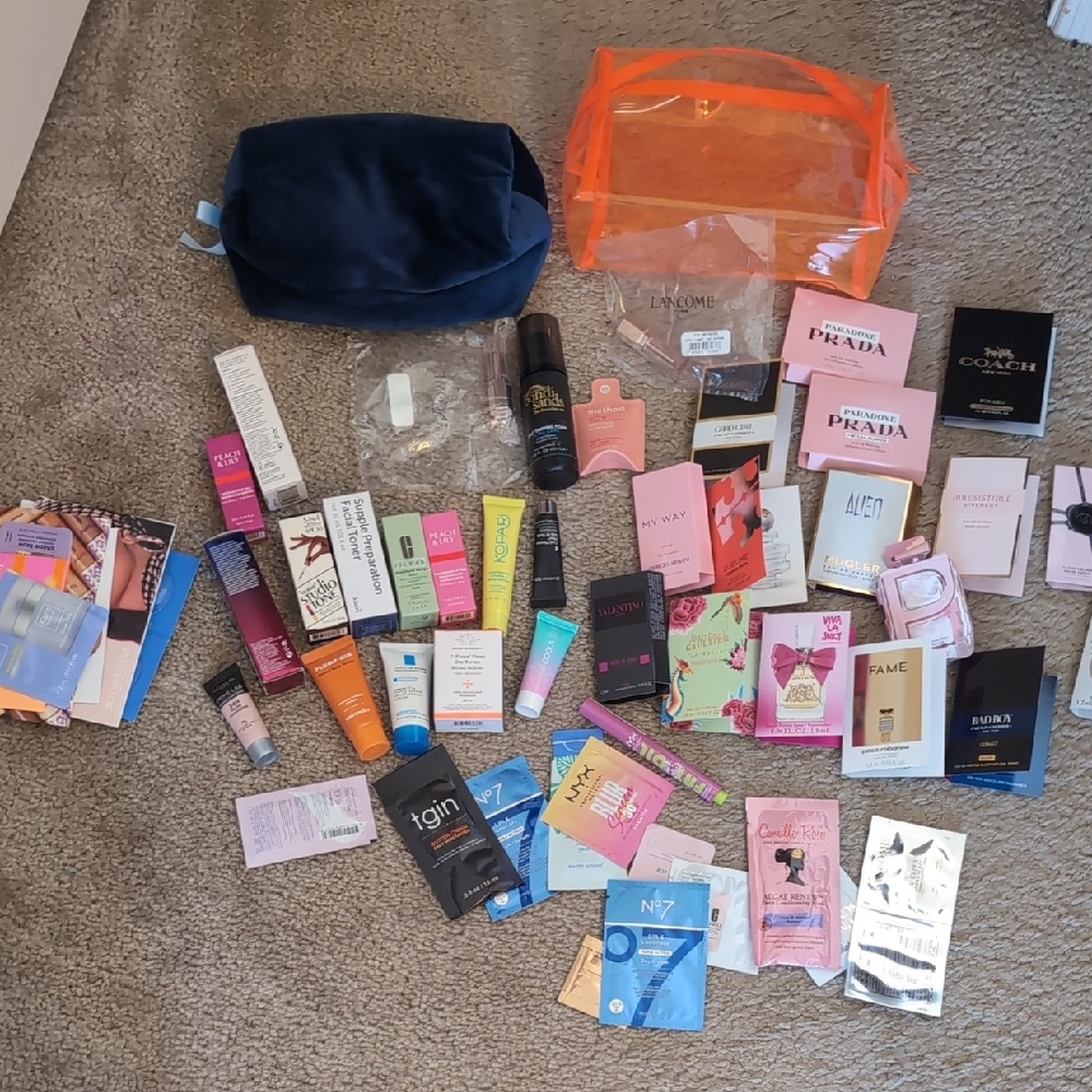 Assorted Women's Fragrance and Skincare SAMPLES SIZES